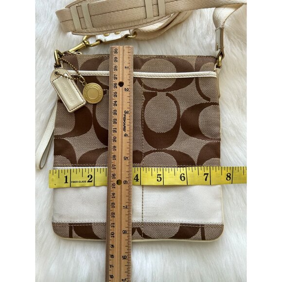 COACH Women's Crossbody in Signature Canvas - Picture 9 of 10